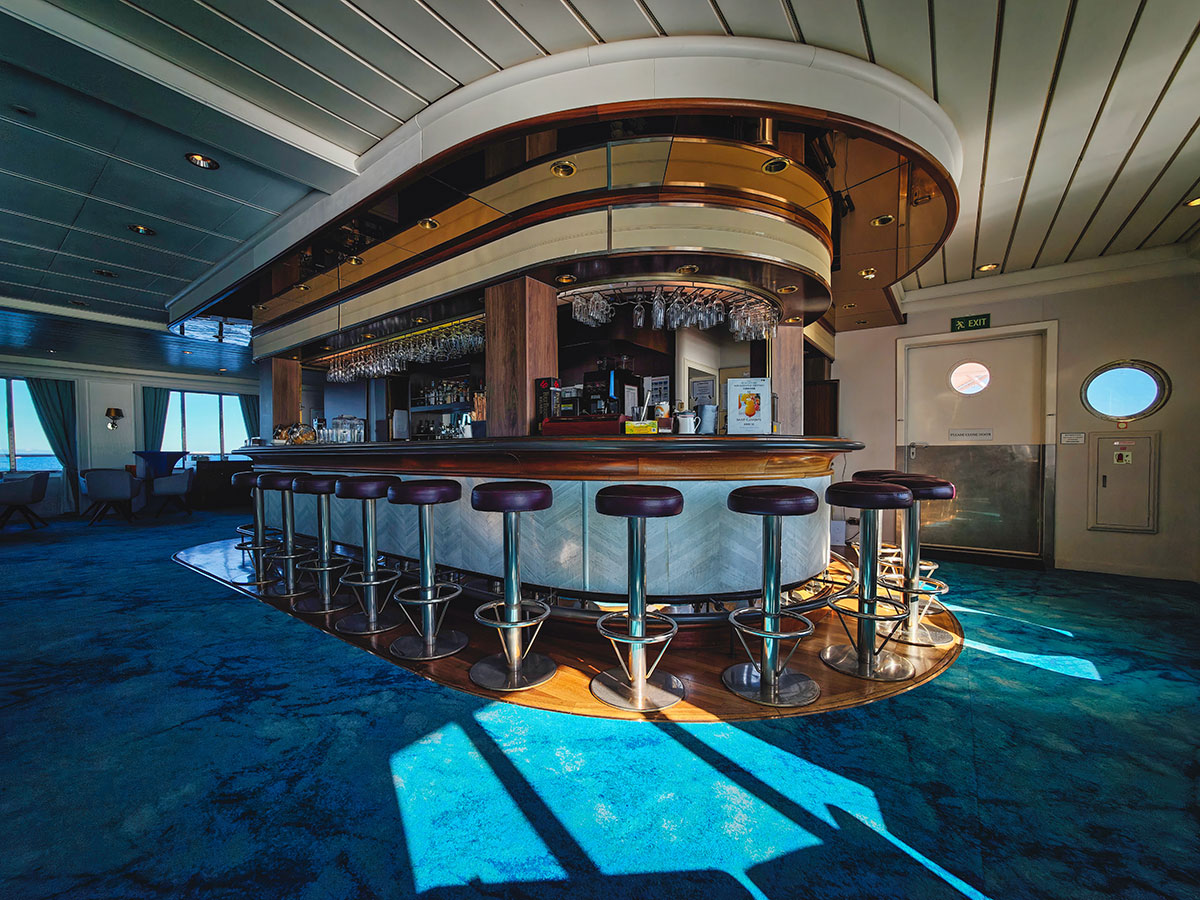 Breeze-Lounge_07.jpg