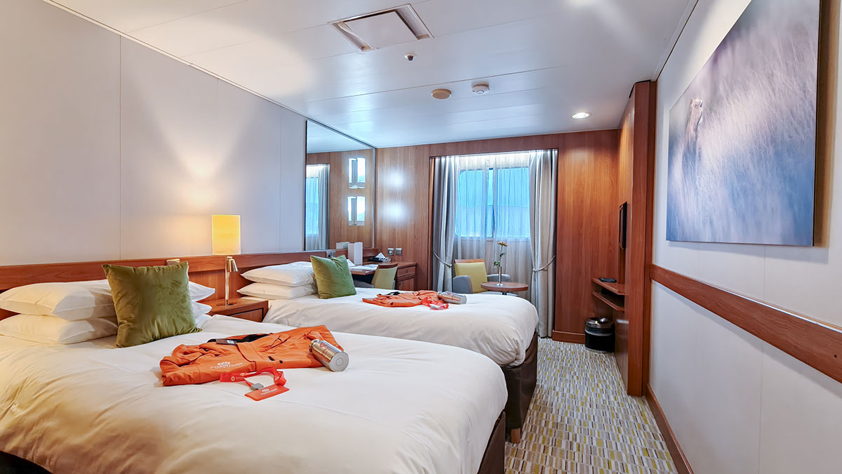 Window-Stateroom_3.jpg